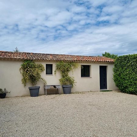 Petit Nid Douillet En Luberon Avec Spa Ansouis Exterior photo