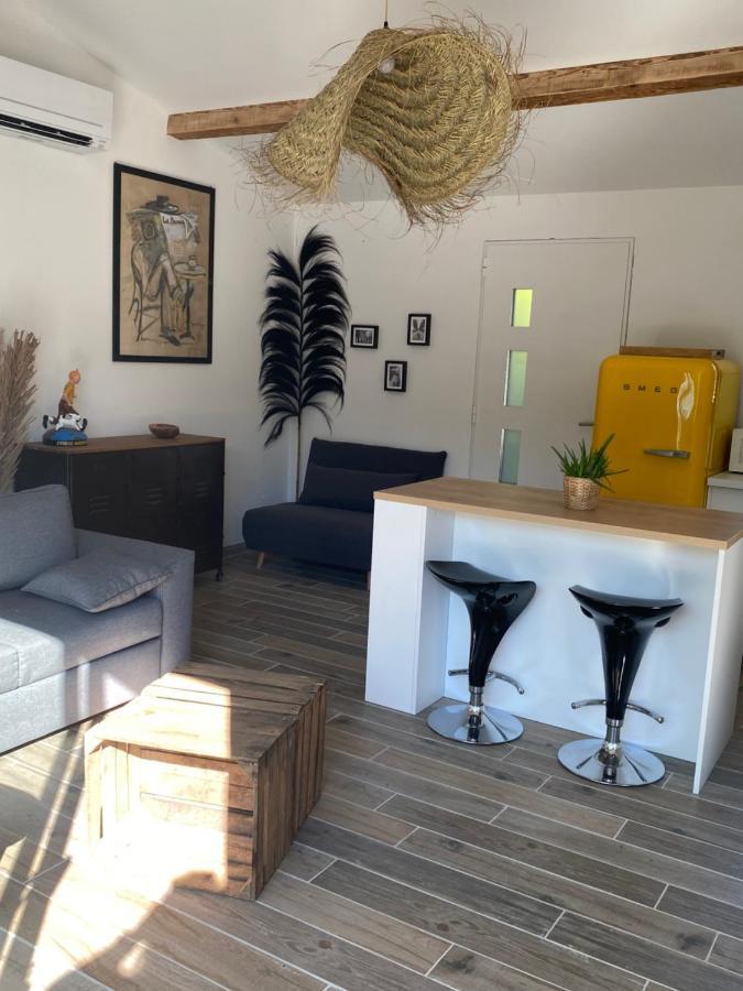 Petit Nid Douillet En Luberon Avec Spa Ansouis Exterior photo